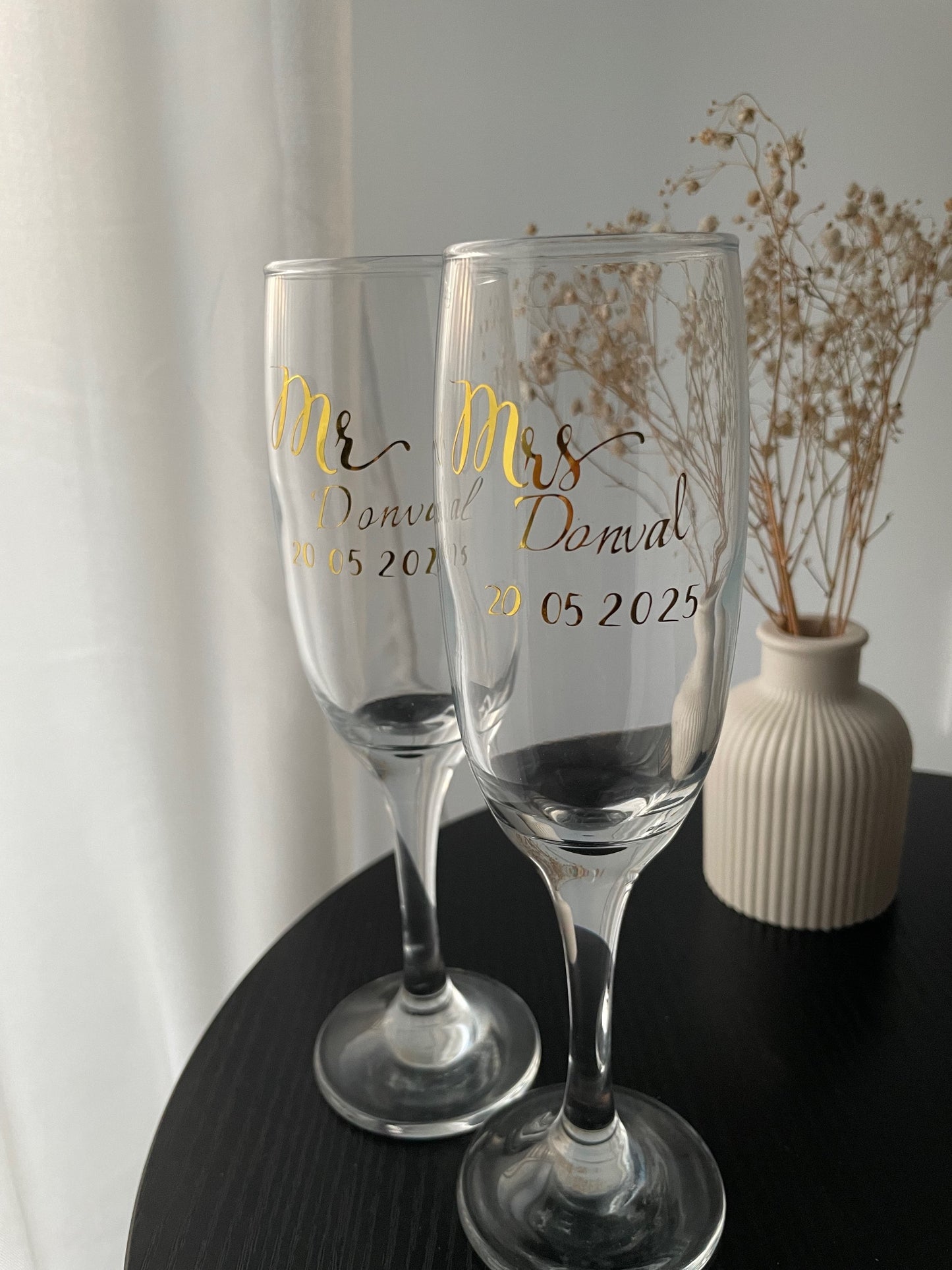 Champagne Glasses for Weddings