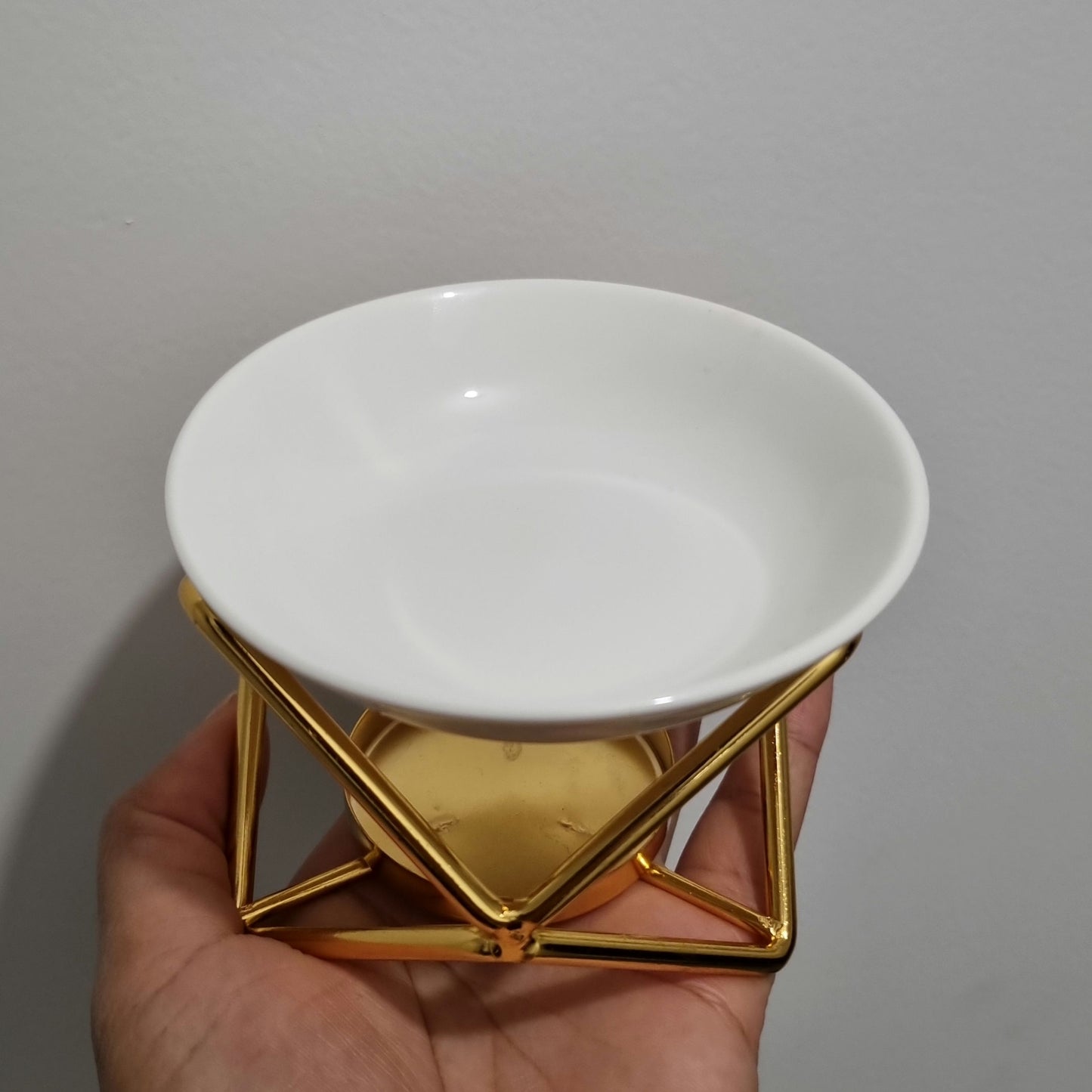 Lea wax burner
