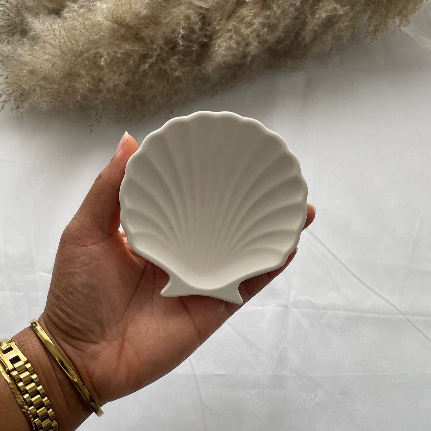 Handmade Jesmonite Shell Bowl