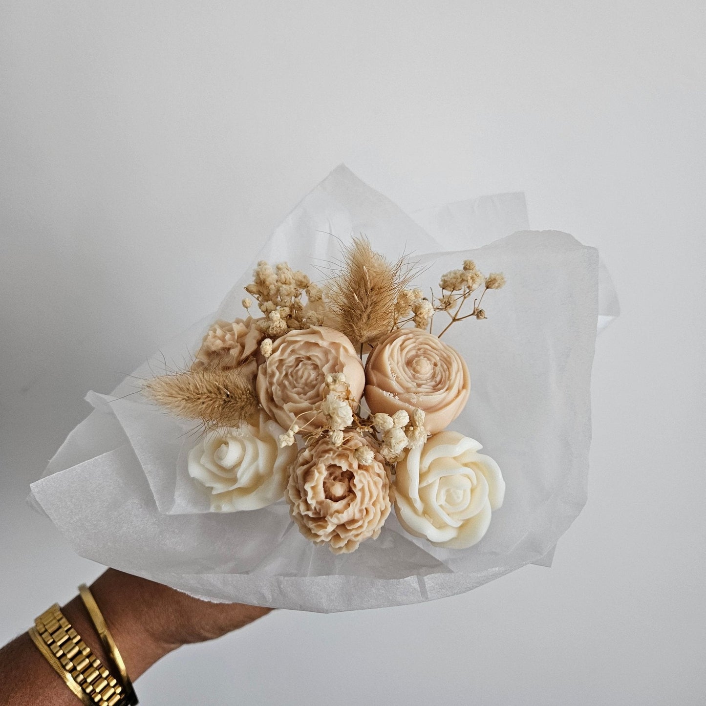 Bouquet de Fleurs Fondants Parfumés avec vase en Jesmonite - Bel Jewelry and CO