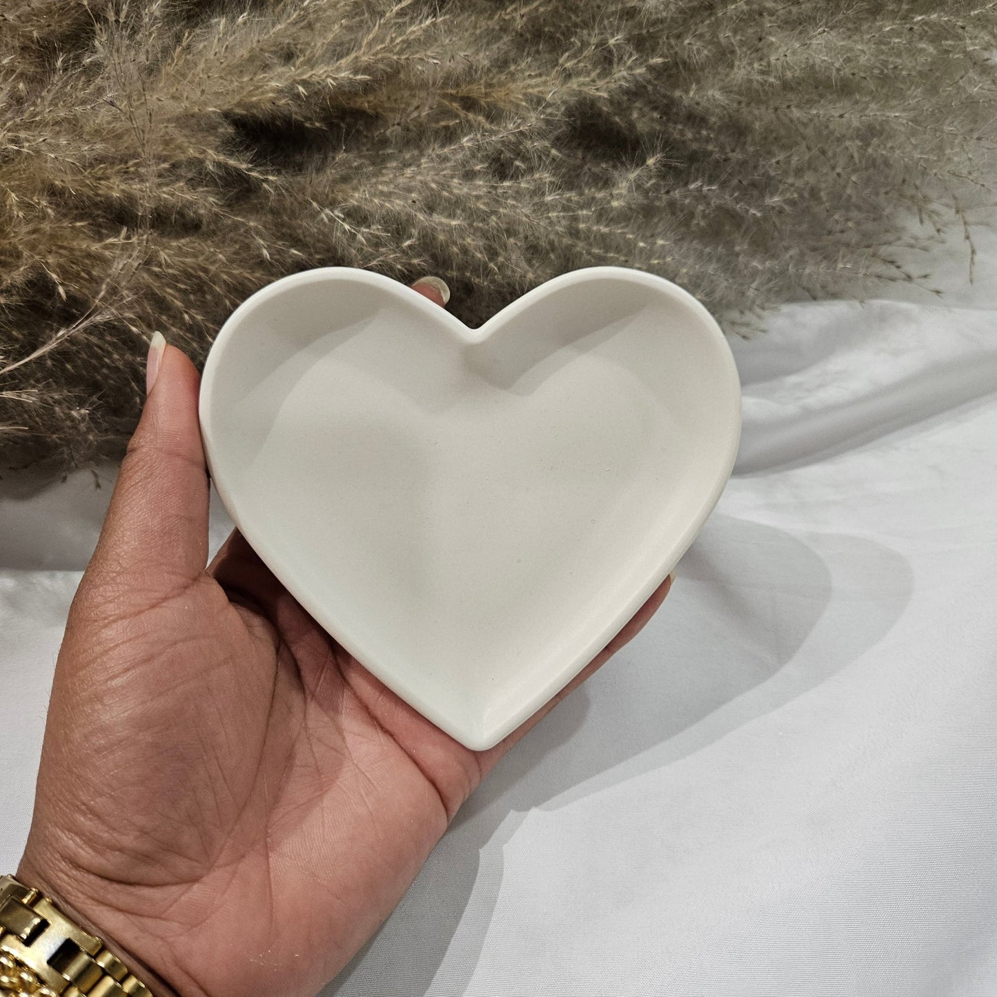 Plateau Coeur Jesmonite fait main - Bel Jewelry and CO