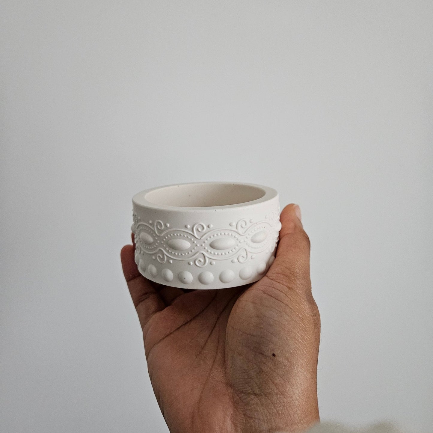 Pot Baroque en Jesmonite Fait Main - Bel Jewelry and CO