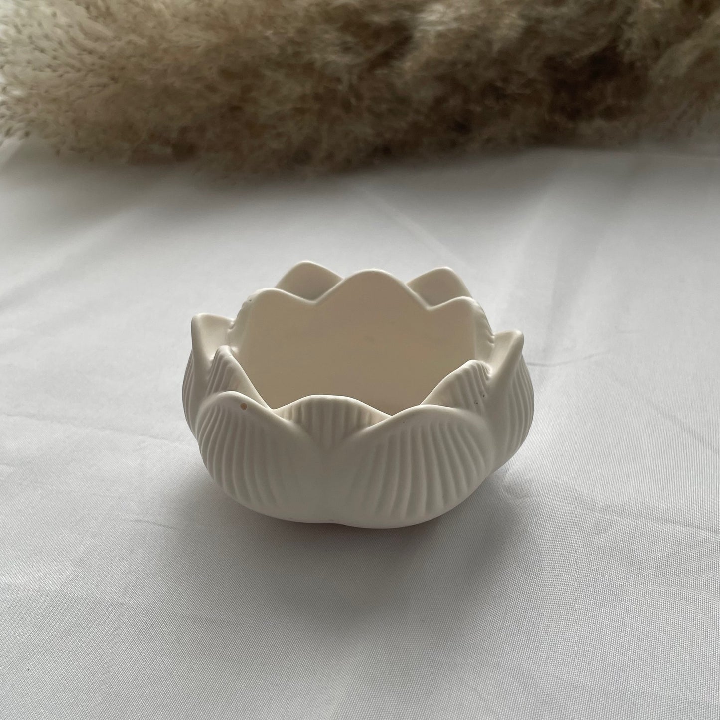 Handmade Jesmonite Lotus Pot