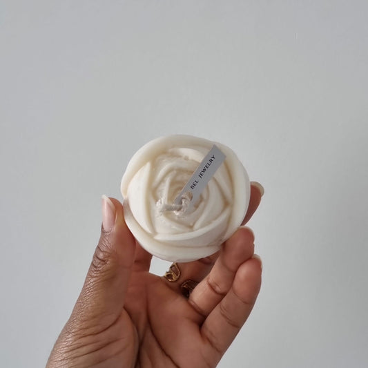 Rosalinda Candle