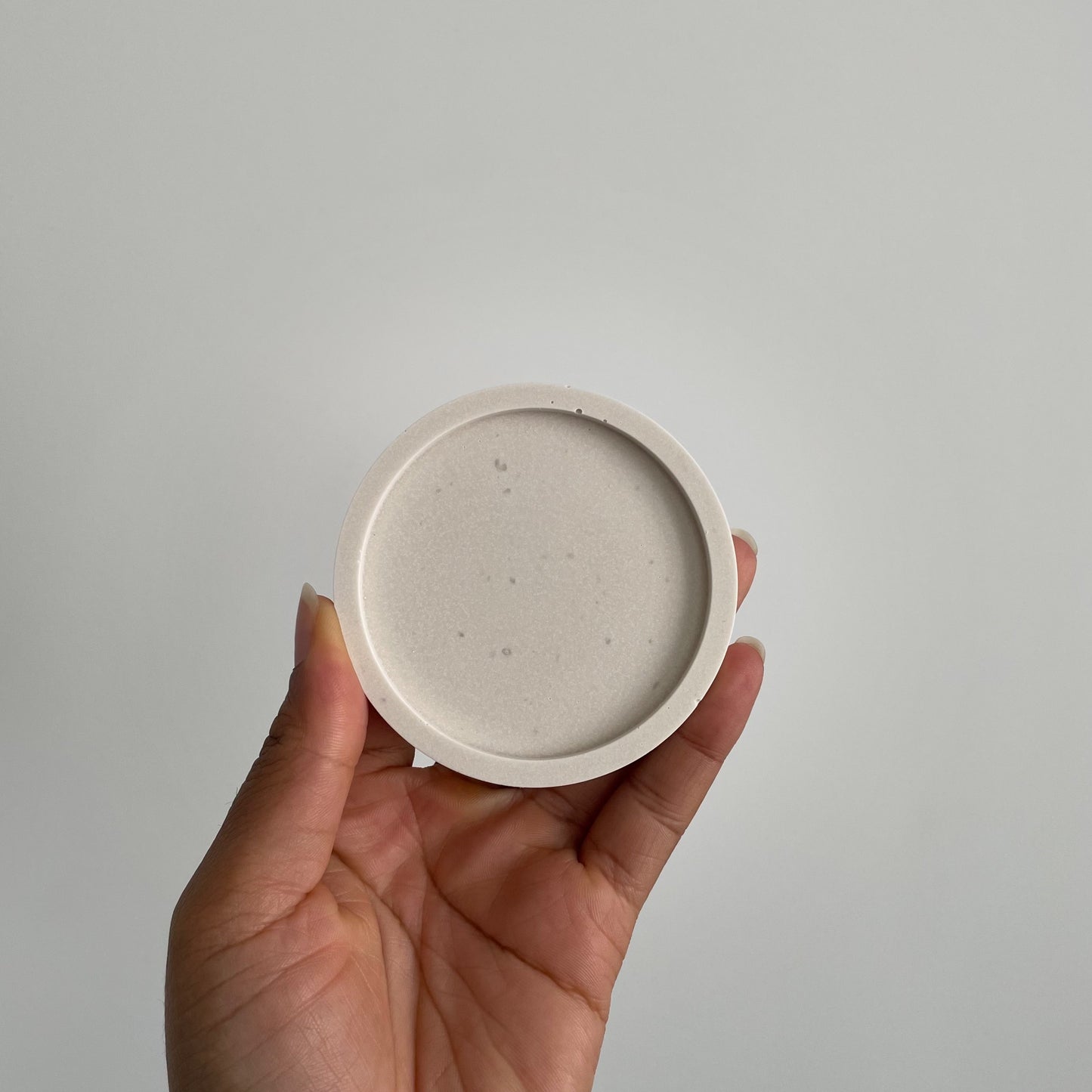 Handmade Jesmonite Round Tray