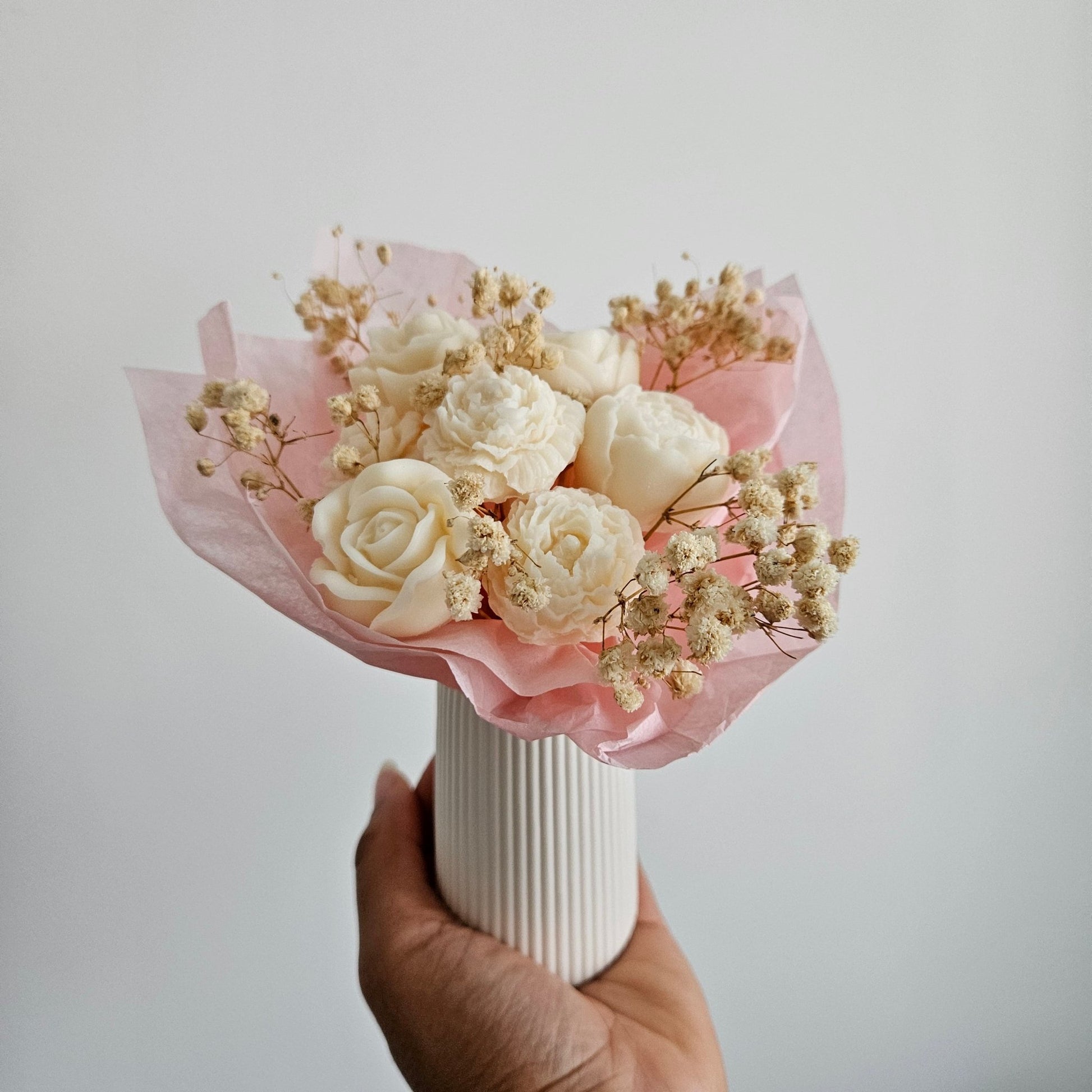 Bouquet de Fleurs Fondants Parfumés avec plateau Jesmonite - Bel Jewelry and CO