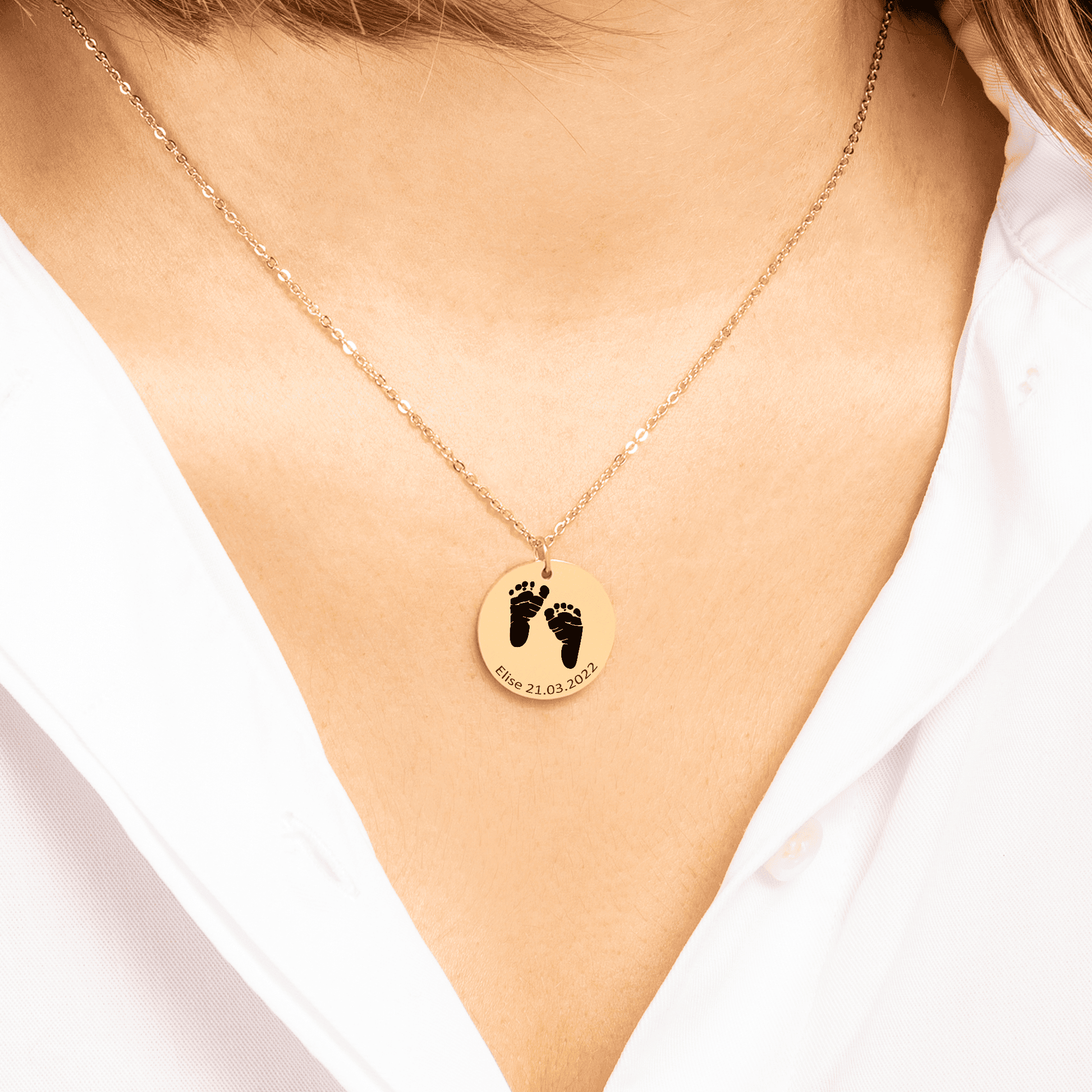 Collier imprimé pied bébé personnalisables en acier inoxydable | Gravure offerte | Waterproof et hypoallergénique - Bel Jewelry and CO