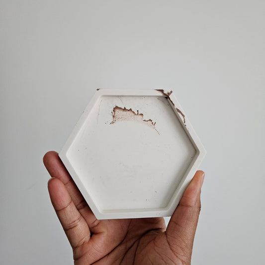 Plateau Hexagone en Jesmonite fait main - Bel Jewelry and CO